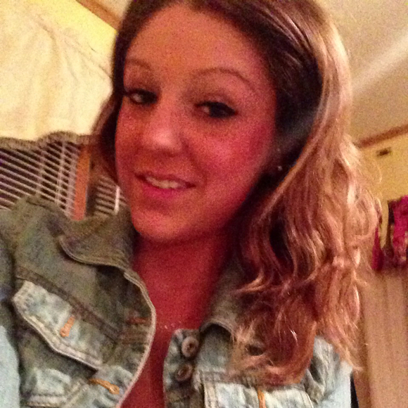 Profile Picture of Christina Volpi (@cvolpi1) on Poshmark