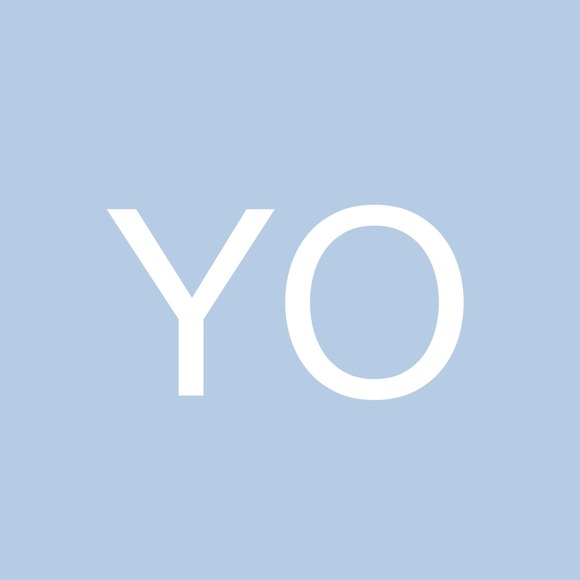 Profile Picture of Yadi Olachea (@no_idk) on Poshmark
