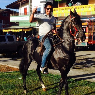 Profile Picture of Javier Tabares (@javiertabares17) on Twitter