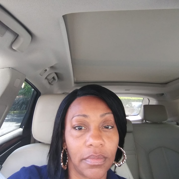 Profile Picture of Tina Lawing boatwright (@boatwrighttina) on Poshmark