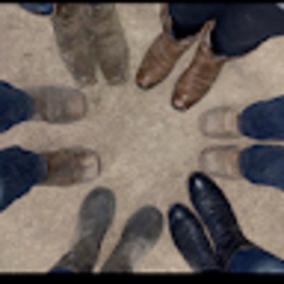 Profile Picture of Jamie Karbach (@jamiekarbach) on Poshmark