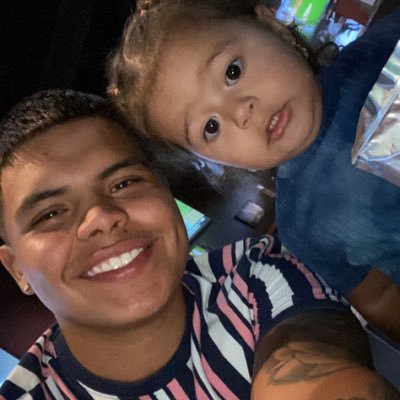 Profile Picture of IRVIN 🌲 (@IrvinRivera_) on Twitter