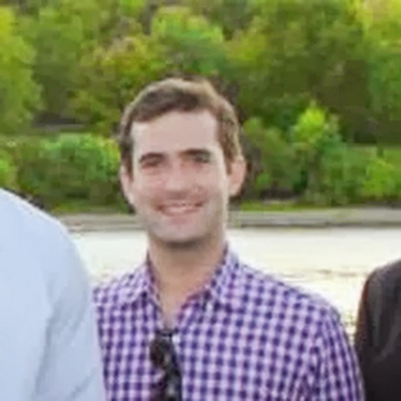 Profile Picture of Joe Barnes (@joe_barnes) on Poshmark