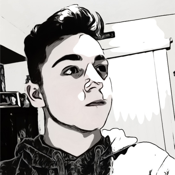 Profile Picture of Alexander Legall (@legall_alex) on Poshmark