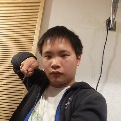 Profile Picture of Simon (@SimonFireGold) on Twitter