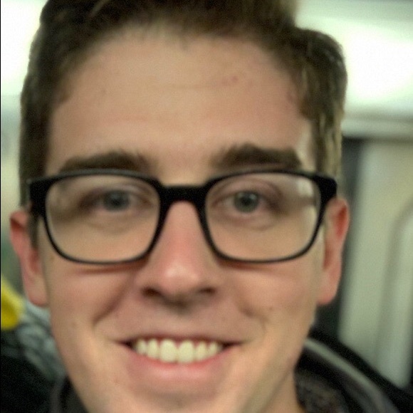 Profile Picture of Peter Hayes (@pmhayes2) on Poshmark