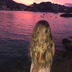 Profile Picture of L A R I S S A (@queen.calvinklein) on Instagram