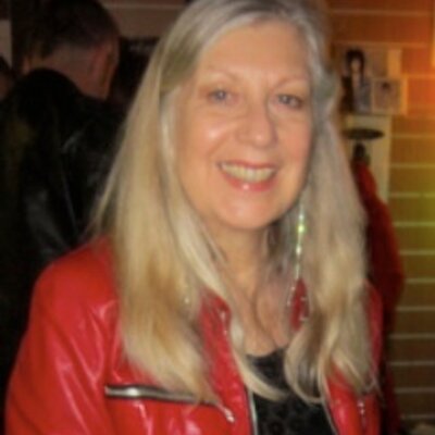 Profile Picture of ElizabethBaines (@ElizabethBaines) on Twitter