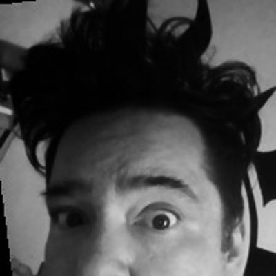 Profile Picture of Saint Christopher (@SaintChrisArt) on Twitter