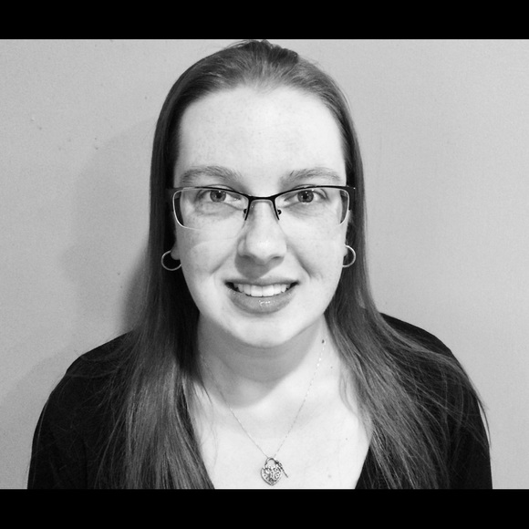 Profile Picture of Mandy Bertrand (@mbertrand4510) on Poshmark