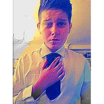 Profile Picture of Tommy Saunders (@toxmy_) on Twitter