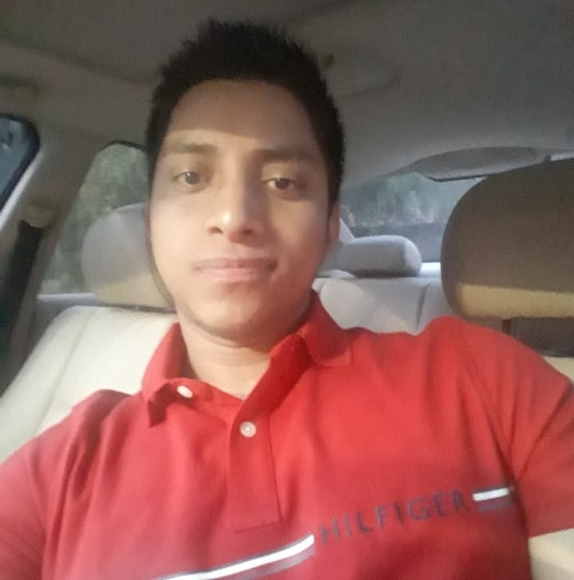 Profile Picture of Christian Navas (@christiannavas) on Poshmark