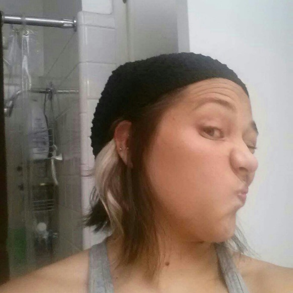 Profile Picture of Stephanie Litman (@stephlitman) on Poshmark