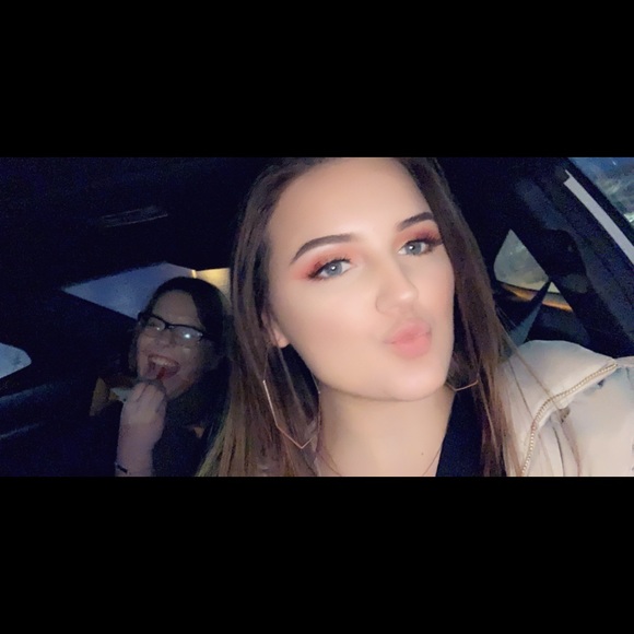 Profile Picture of Ryan Graham (@ryanngraham) on Poshmark