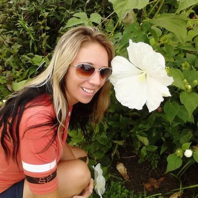 Profile Picture of Leah Albright (@LeahAlbright6) on Twitter