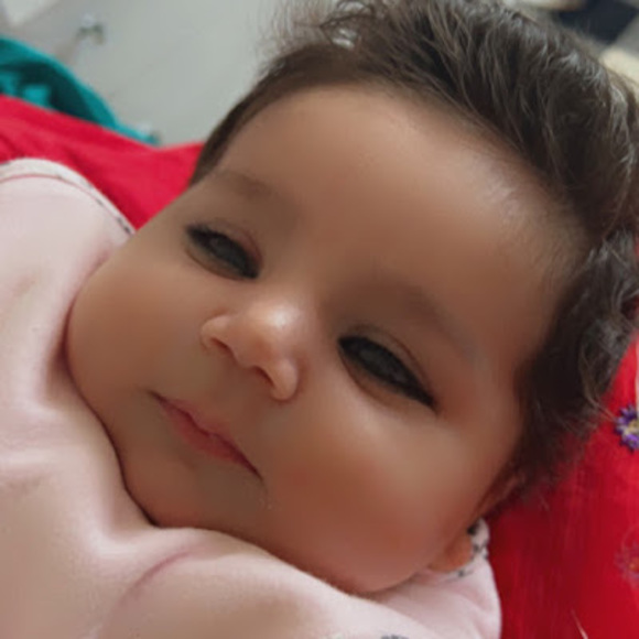 Profile Picture of Shughla Alakozai (@shughlaalakozai) on Poshmark