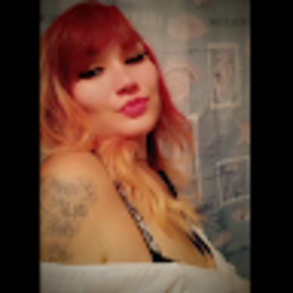 Profile Picture of Autumn Delacerda (@nariajane) on Poshmark