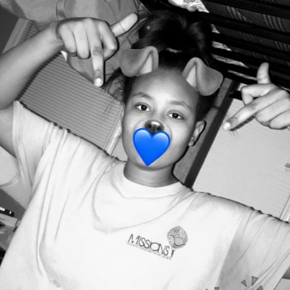 Profile Picture of Maddy Mesidor (@queen_maddy) on Poshmark