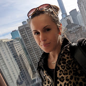 Profile Picture of Anca Herescu (@lifewithanca) on Youtube