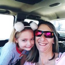 Profile Picture of Stephanie Shrader (@stephanieshra11) on Twitter