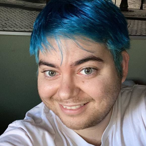 Profile Picture of Christian Ross-harase (@chrisdross) on Poshmark