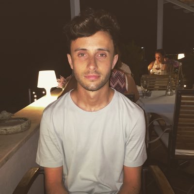 Profile Picture of Adam Arnott (@adam__arnott) on Twitter