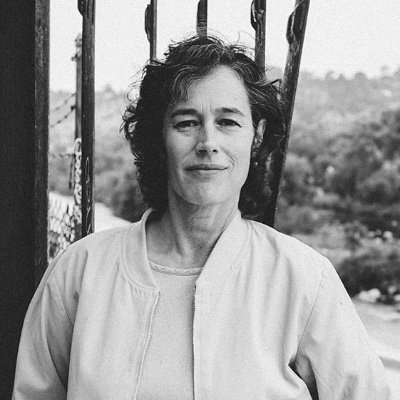 Profile Picture of Julia Meltzer (@juliameltzer) on Twitter