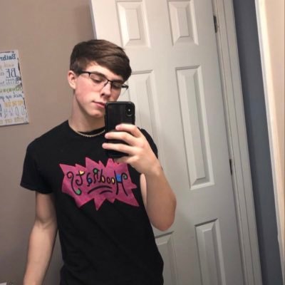 Profile Picture of Garrett Powers (@GarrettPowers18) on Twitter