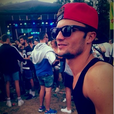 Profile Picture of Louis Griffiths (@LouisGinHD) on Twitter