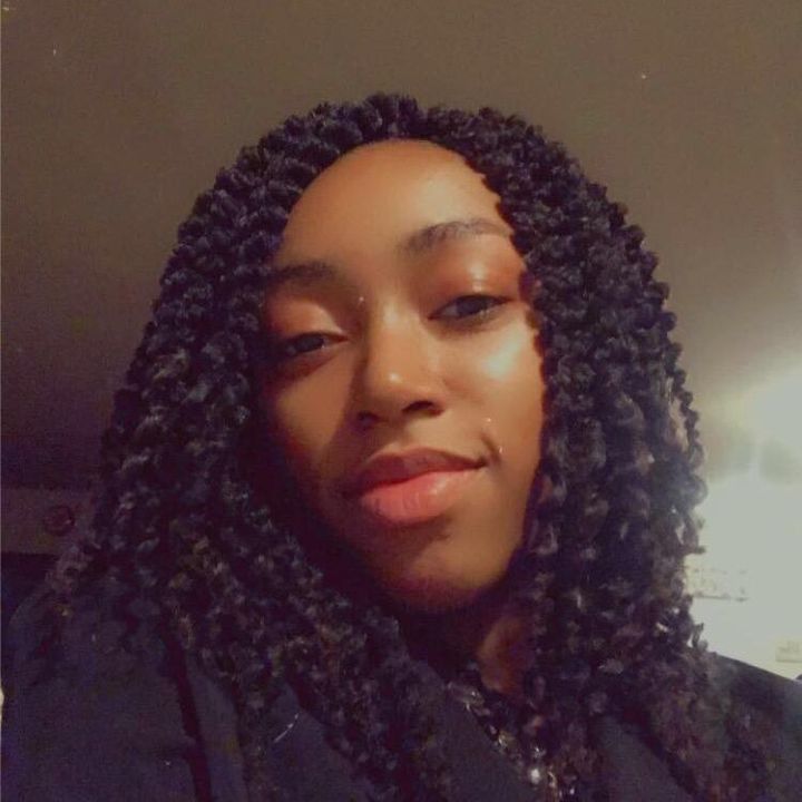 Profile Picture of Shandra Levy (@shandralevy) on Tiktok