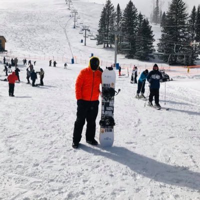 Profile Picture of Jerry (@Jerry_garza9) on Twitter