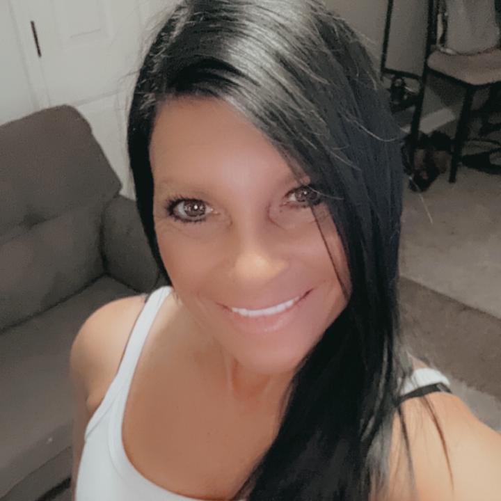 Profile Picture of Jennifer Peck (@@jenpeck09) on Tiktok