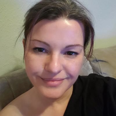 Profile Picture of Lisa A Honeyman (@honeyman_a) on Twitter