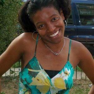 Profile Picture of Robyn Clemmons (@trinityfaith215) on Myspace