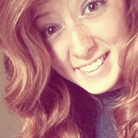 Profile Picture of Gabrielle Litchfield (@gabrielle4god) on Poshmark