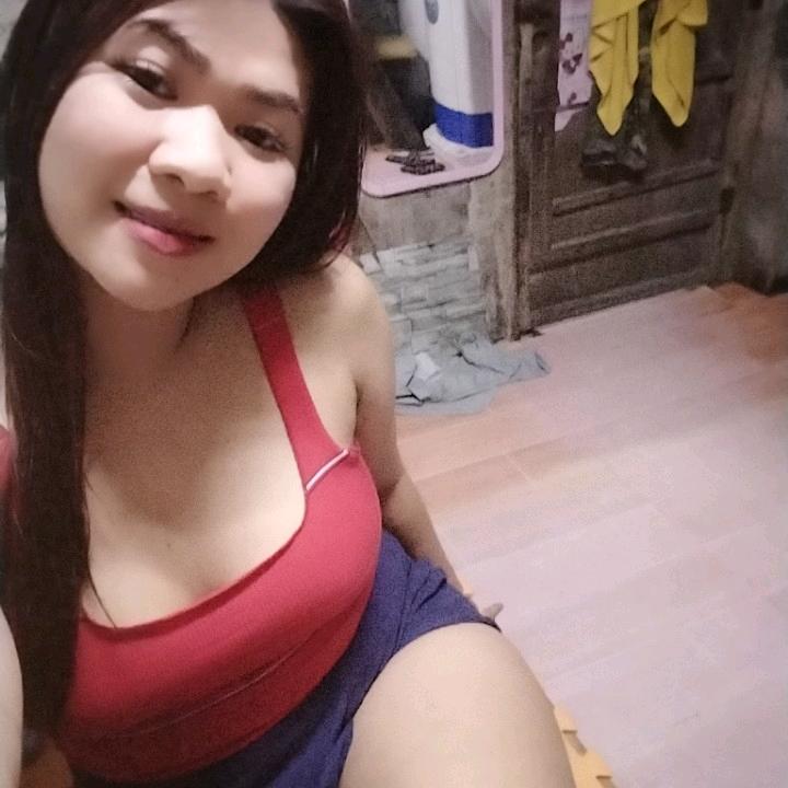Profile Picture of Annchil (@zoeyannchil) on Tiktok