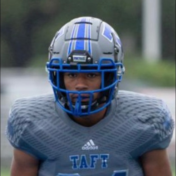 Profile Picture of David Dunbar (@ddunbar512) on Poshmark