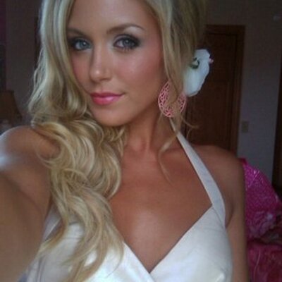 Profile Picture of Becky Blanton (@BeckyBlantonYJA) on Twitter