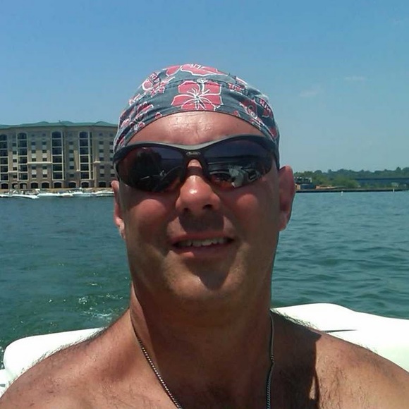 Profile Picture of Chris Marion (@kittod50) on Poshmark