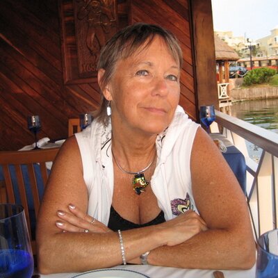 Profile Picture of Elaine Buchanan (@mselaineous51) on Twitter