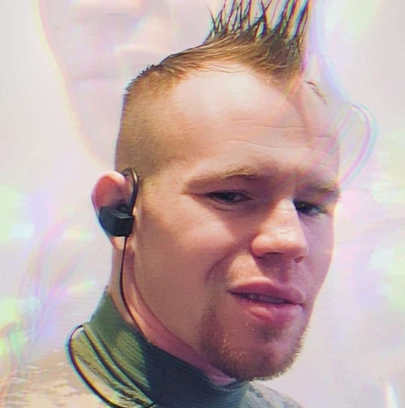 Profile Picture of Jake Ackerberg (@mvwc2009) on Poshmark