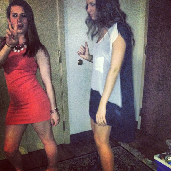 Profile Picture of Jessica Parsons (@jessparsons10) on Poshmark