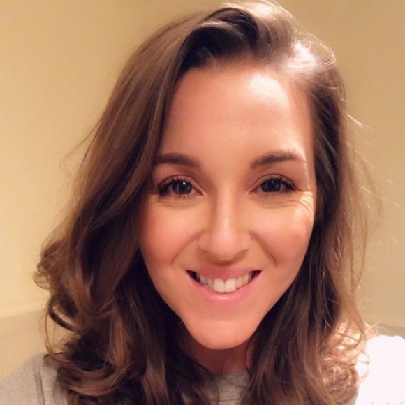 Profile Picture of Aaron Hale (@invabe3) on Poshmark