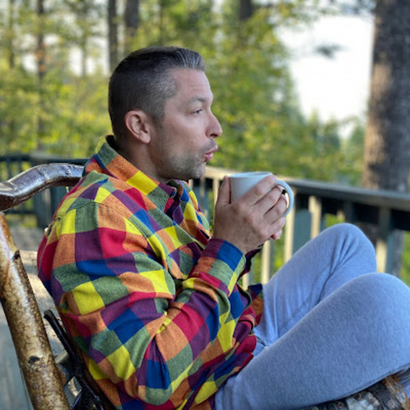 Profile Picture of Kyle Lofstedt (@kylofstedt) on Poshmark