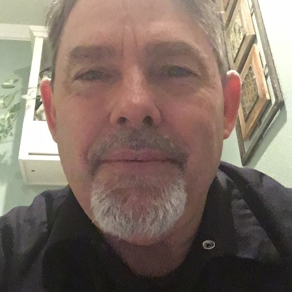 Profile Picture of Ned Waldie (@pizzasman) on Poshmark