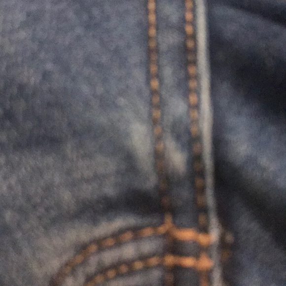 Profile Picture of Mohammad Abdelaziz (@moeaziz101) on Poshmark