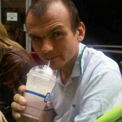 Profile Picture of Robert Derek Foggon (@robfoggon) on Twitter