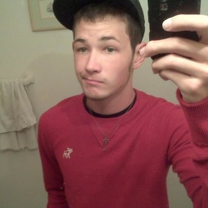Profile Picture of Timmy Ledbetter (@dalittlebomb) on Myspace