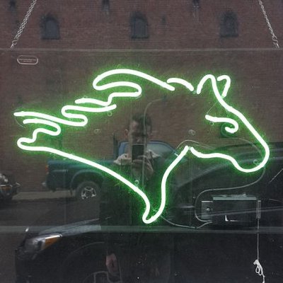 Profile Picture of Brett Simpson (@BScleanbeats) on Twitter