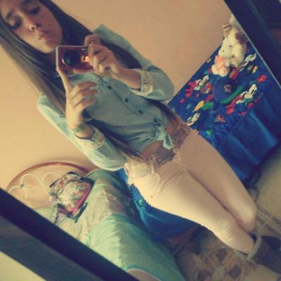 Profile Picture of Catalina  Bermúdez (@CataBermudez99) on Twitter